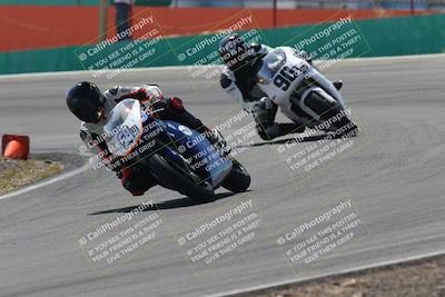 media/Apr-20-2025-AHRMA (Sun) [[393a79c373]]/Race/Group 10/Turn 4b/